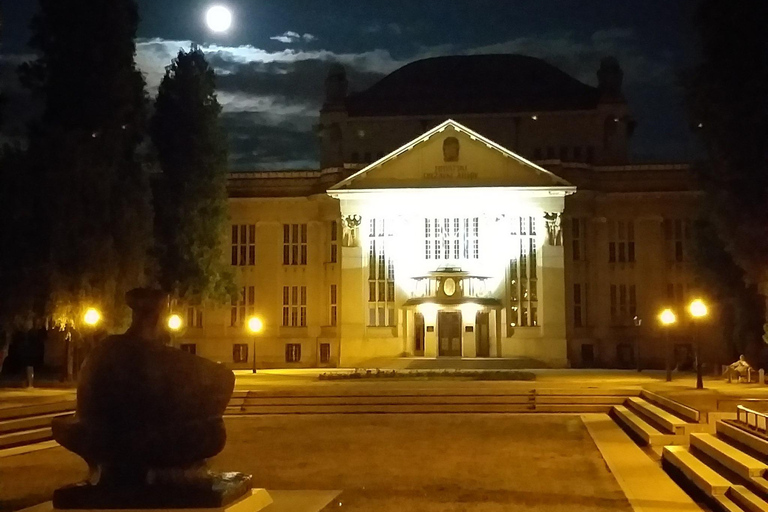 Zagabria Zagreb in Italian & English: Architecture & History