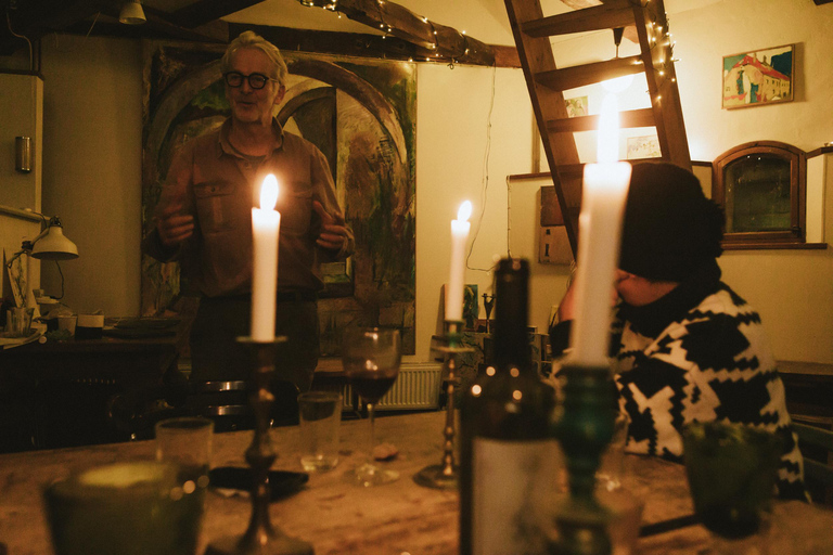 Aarhus: Dine in a Local Home with a Silver Host