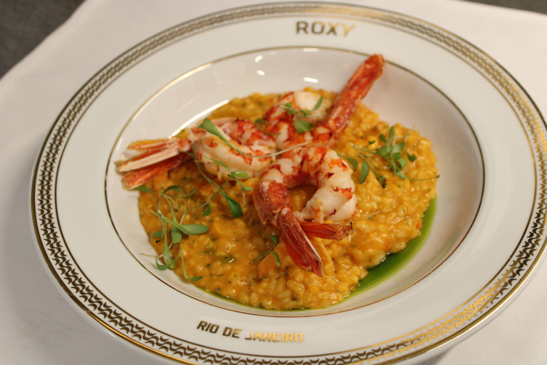 Rio de Janeiro: Roxy Dinner Show - Dinner + Drink & Show