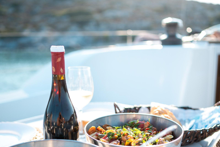 Héraklion : Tour en bateau au coucher du soleil sur l'île de DiaCircuit avec transferts