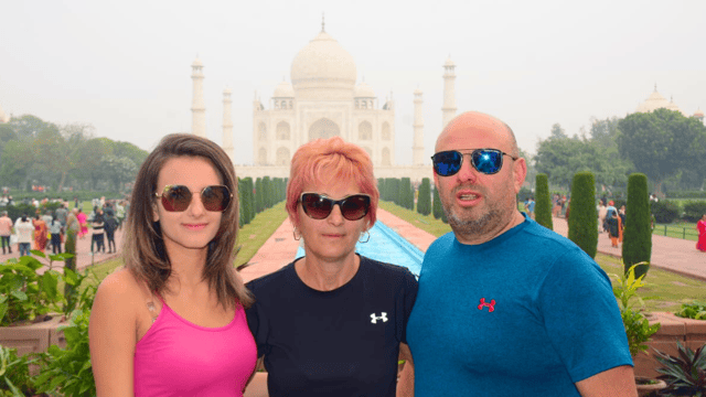 From Agra: Taj Mahal Tour with Agra Fort & Fatehpur Sikri