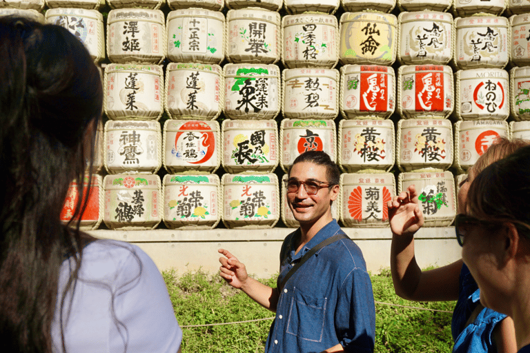 Tokio: wandeltour langs de hoogtepunten van Harajuku en Meiji JinguTijdreizen in Tokio: popcultuur in Harajuku en het Meiji Jingu-heiligdom