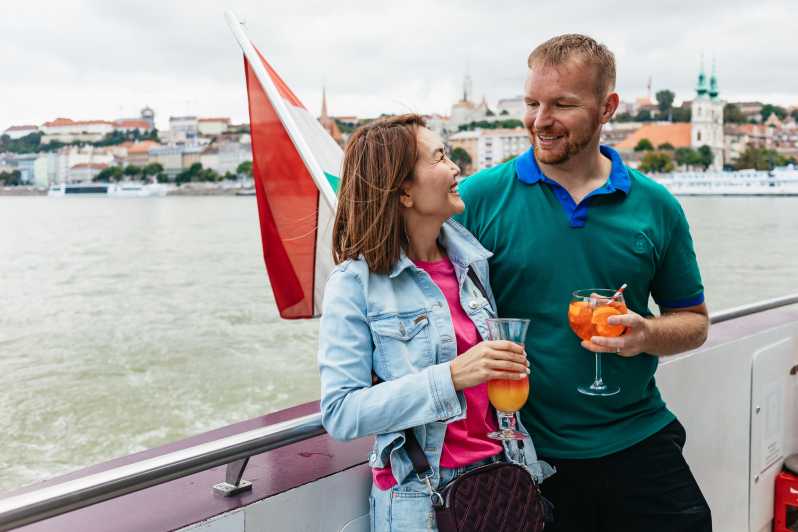 Budapest: crociera al tramonto sul Danubio con cocktail