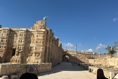 Amman Jerash: Tour of Ancient Roman Ruins Group Jerash and Ajloun Castle
