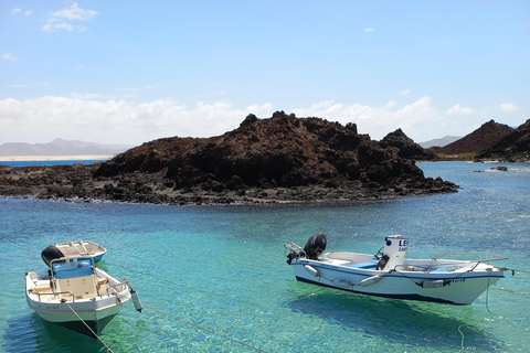 Fuerteventura: Lobos Eiland Boottocht met Begeleide Wandeling