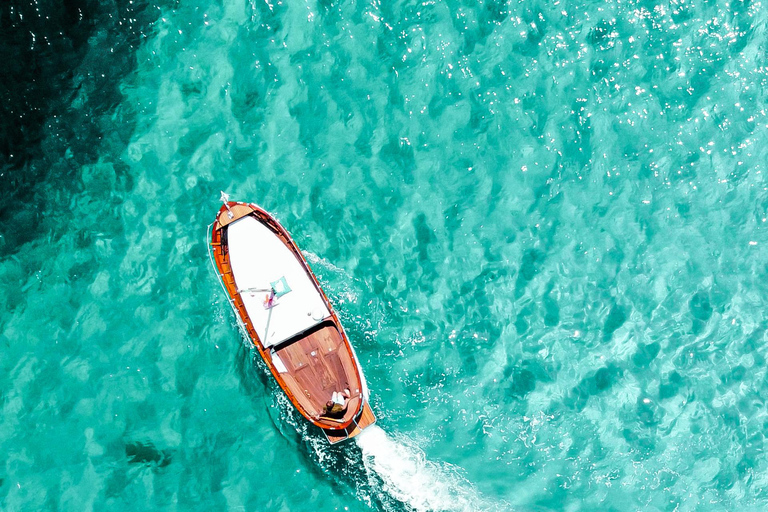 Porto San Paolo: Half Day Boat Tour to Tavolara and Molara
