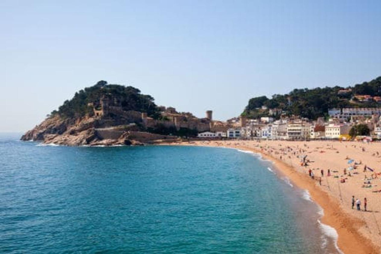 Barcelona: Båttur och lunch på Costa Brava