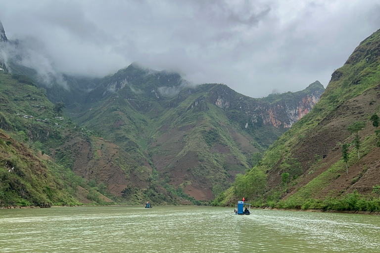 Au départ de Hanoi : 4 jours de visite en voiture de la boucle de Ha Giang, plus un montage vidéo