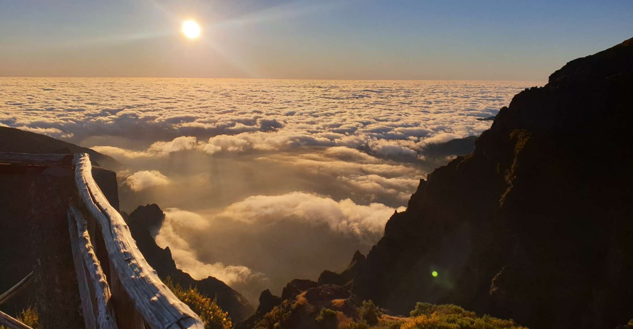 Madeira , Sunrise Tour in Pico do Areeiro - Hizvo