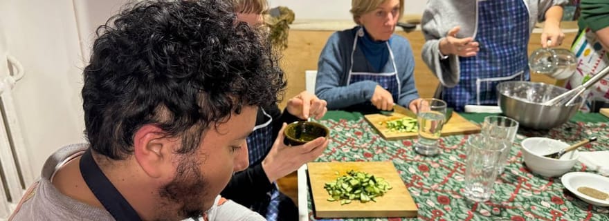 Profitez de votre cours de cuisine avec un chef local