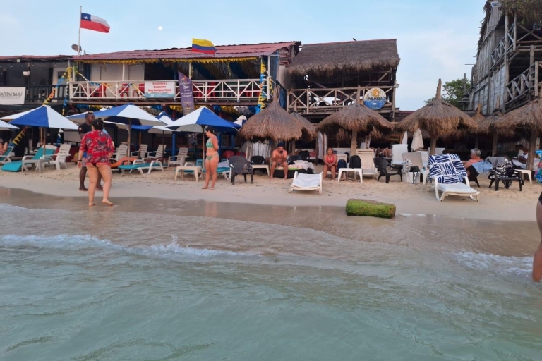 Cartagena: Tour AVIARY and Caribbean Lunch in Playa Blanca Baru: Playa blanca + Aviario con Almuerzo Caribeño