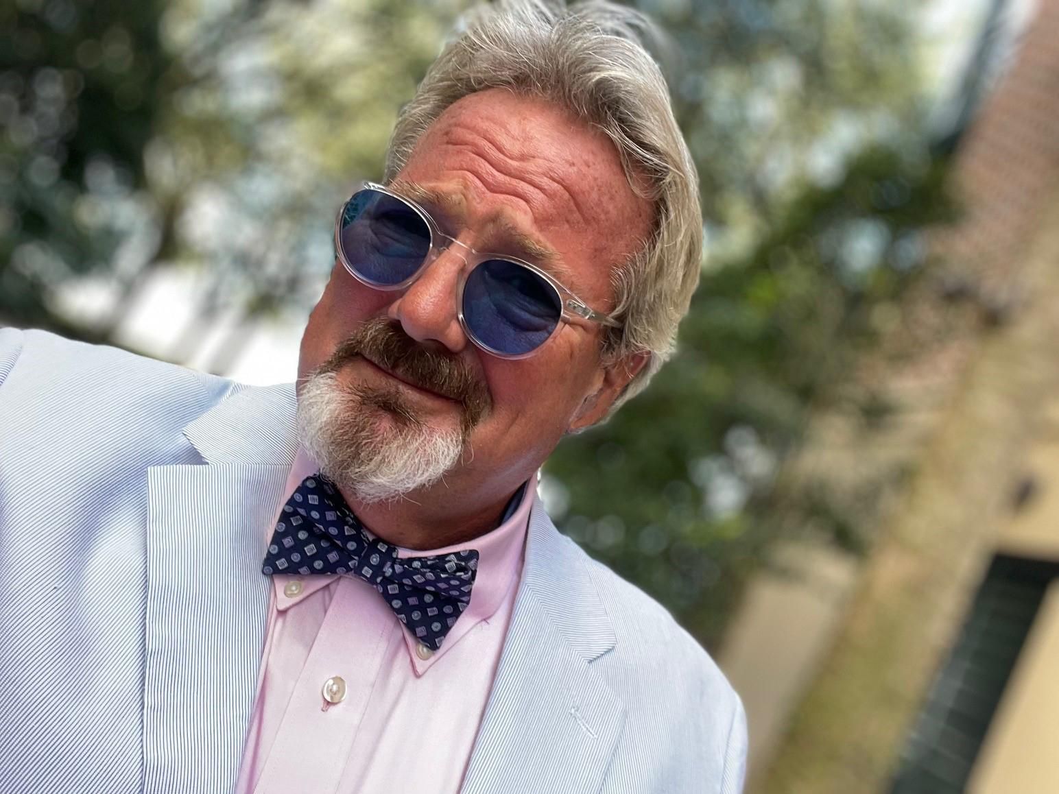 Mach eine Geschichtstour mit einem echten Historiker – Cooper!