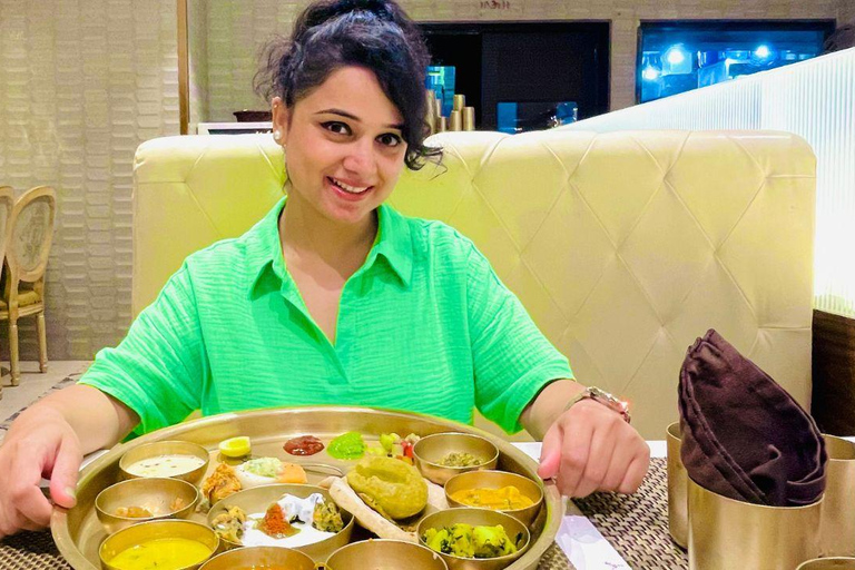 En kunglig indisk matupplevelse i Mumbai – obegränsad mat