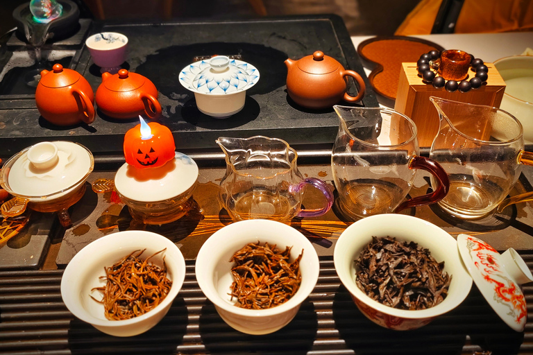 Shanghai: Discover the Art of Chinese Tea Culture