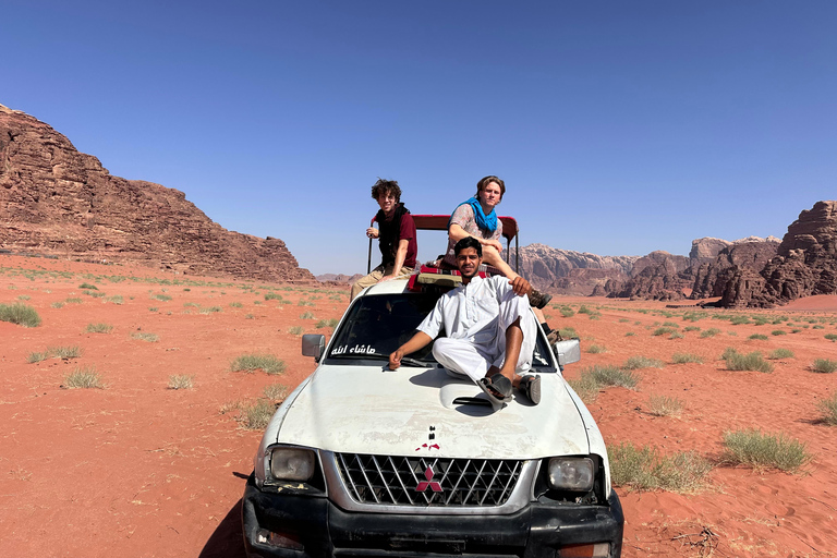 Wadi Rum Jeep Tour – Choose Duration, With or Without Stay 3-Hour Wadi Rum Jeep Tour