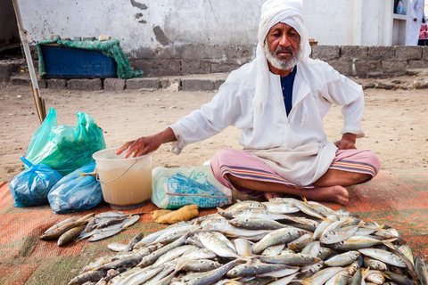 Half-Day Cultural Tour: Barka Markets & Al Naman Castle