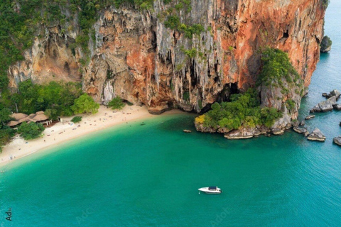 Krabi: 4 öar och grottor båttur med lunch4 öar tur med motorbåt