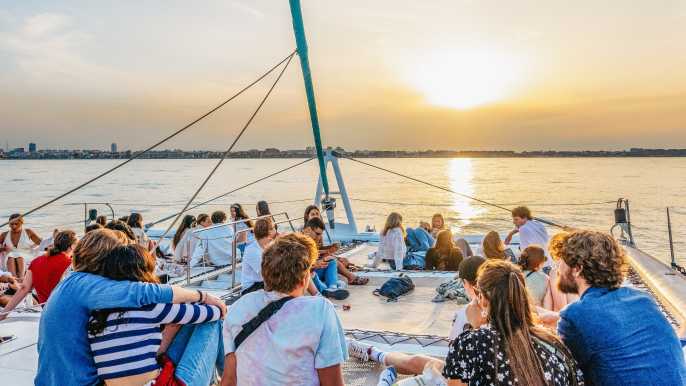 Valencia: Catamaran Cruise with Sunset Option