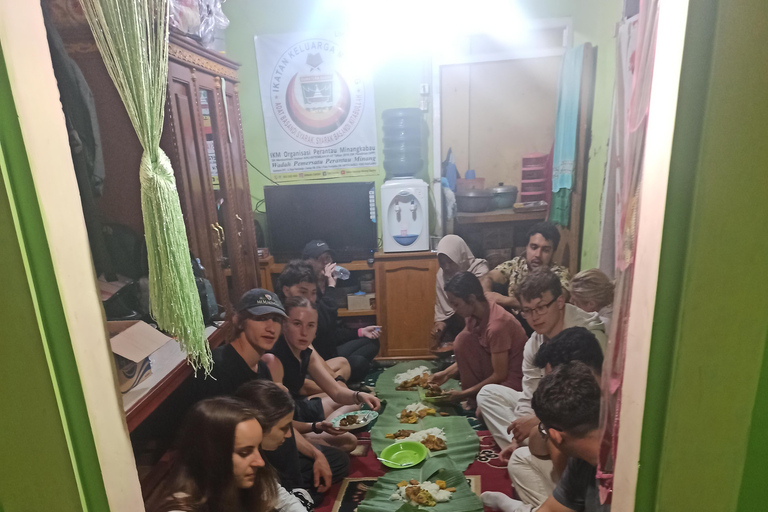 Vulcano, sorgenti calde, bagni di fango e tour del tè: tutto inclusoGiro aperto