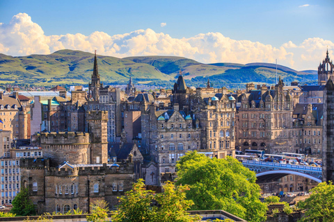 St Giles' Cathedral and Edinburgh Old Town Private Tour