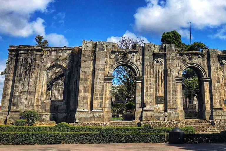 Ujarrás Ruins, Orosí, and Basilica Tour – Private from San José