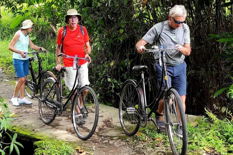Yogyakarta: Guided Cycling Tour Authentic Javanese Village