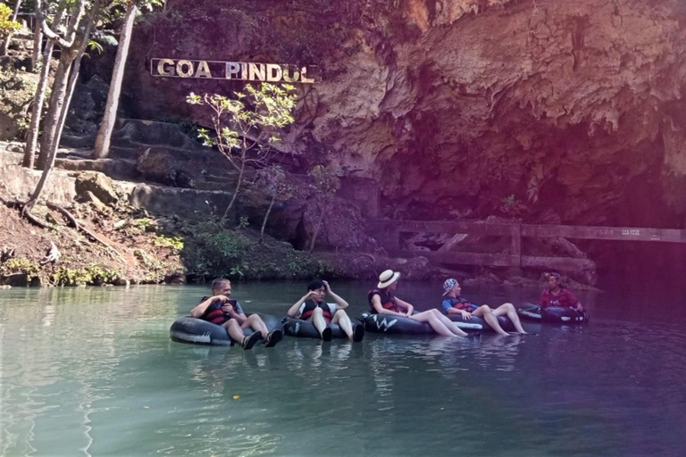 Yogyakarta : Pindul Cave Tubing et Oyo River Tubing