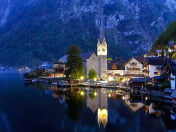 From Salzburg: Hallstatt, St.Gilgen & St. Wolfgang Day Trip