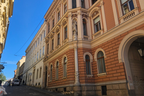 Zagreb Walking & Photo Tour: 10 Beautyifull Locations