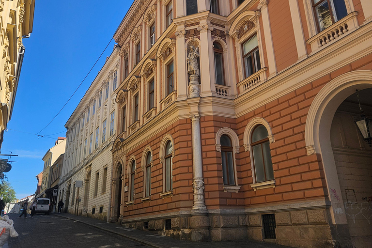 Zagreb Walking & Photo Tour: 10 Beautyifull Locations