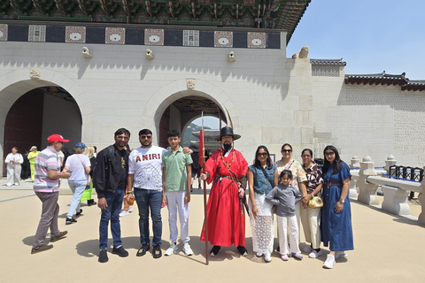 من إنتشون: جولة يومية في سيول لضيوف الرحلة البحريةلضيوف رحلة إنتشون البحرية: جولة سيول ليوم واحد