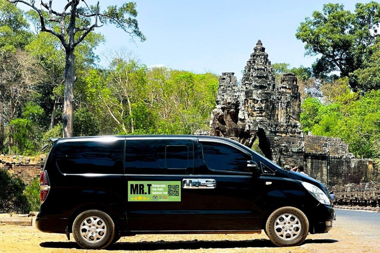 Ho Chi Minh City: Phnom Penh Day Trip with Lunch With English-Speaking Guide and with Lunch