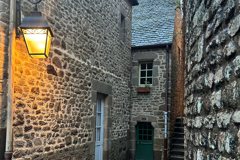 Mont Saint-Michel: Village and Abbey Tour