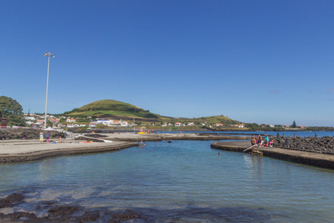 Tour de medio día por la isla Terceira: Bahías Encantadas con degustaciónHorario de invierno