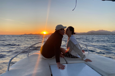 San José del Cabo: Privé boottocht bij zonsondergang