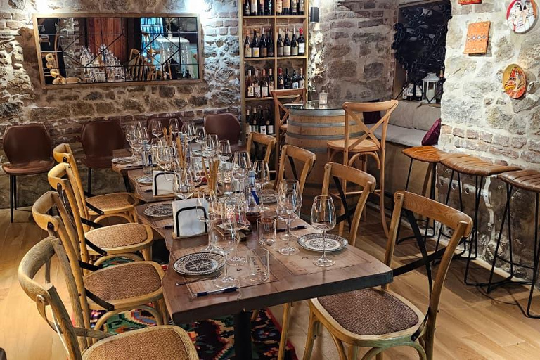 Tirana - Dua Vere – Albanian Wine Tasting Reserve Selection – with Barrel-Aged Raki (premium label)