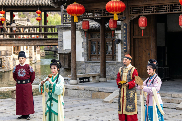Beijing: Great Wall & Gubei Water Town Day to Night Tour Private Group Gubei Water Town & Simatai Great Wall Day Trip