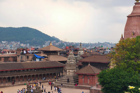 Kathmandu: Bhaktapur and Nagarkot 2-Day Private Tour