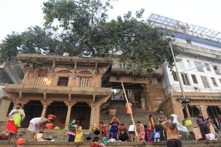 Varanasi: Heritage Walk with Unraveling Varanasi's History