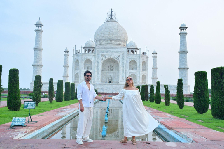 Agra: Taj Mahal Sunrise & Ethical Elephant Conservation Tour Guide Only