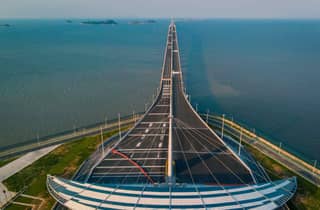 Hongkong ⇄ Macau | Privater Transfer mit Limo + optionale Macau-Tour