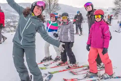 Geilo: Skidlektionspaket med utrustning och liftkort