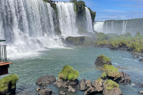 Foz do Iguaçu: Iguazú Falls Tour – Brazil and Argentina Sides Foz do Iguaçu: Tour of the Brazilian and Argentine Falls