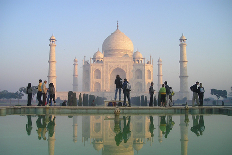 Au départ de Delhi : excursion privée d&#039;une journée au Taj Mahal et à AgraVisite d&#039;une jounée avec déjeuner et billets pour les monuments, tout compris