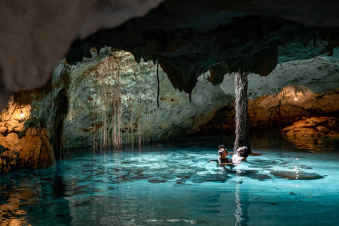 From Tulum: Tulum Ruins and 2 Cenotes Tour Tour with Amenities, Box Lunch, and Drink Package