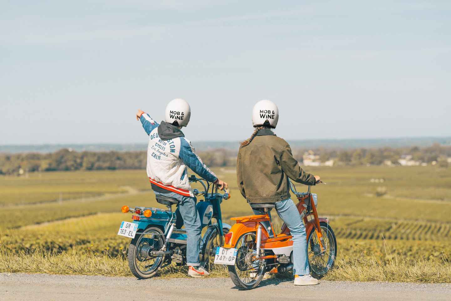 Saint-Emilion: Vintage moped rides and tours