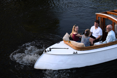 Amsterdam: Hidden Gems Canal Cruise Small Group Shared - Hidden Gems Canal Cruise
