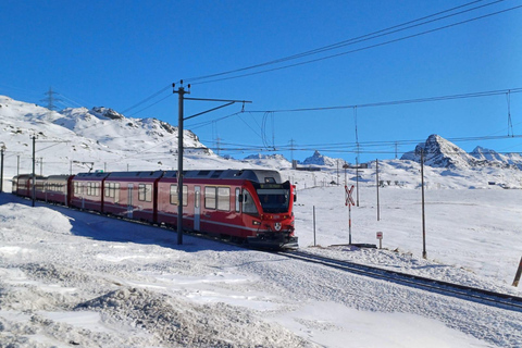 Depuis Milan : Le train de la Bernina, les Alpes suisses et l'excursion à Saint-Moritz