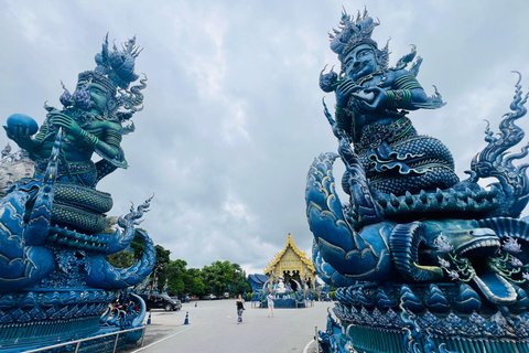 Chiang Mai: Chiang Rai-White-Blue-Big Buddha &amp; Lalitta Café[Privat] Chiang Rai-Weiß-Blau-Big Buddha &amp; Lalitta Café