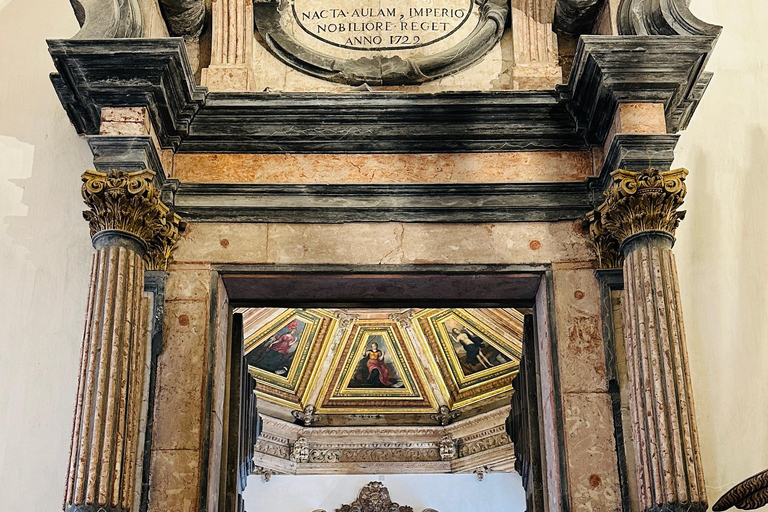 Porto Cathedral Guided Tour with Entrance Tickets